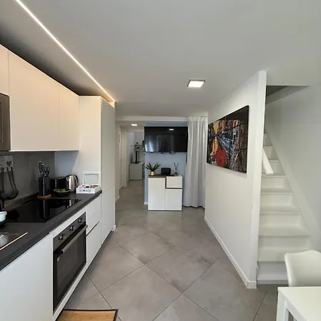 Comfort Loft Milano - 3 Bedrooms, 3 Baths, Fast Wi-Fi Milan