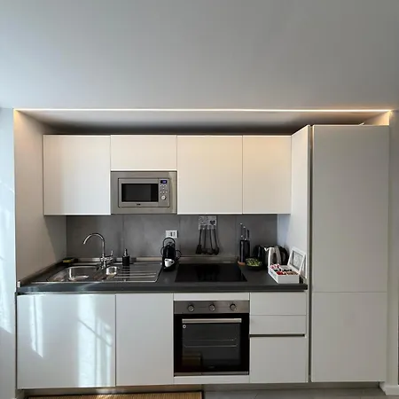 Apartment Comfort Loft Milano - 3 Bedrooms, 3 Baths, Fast Wi-Fi Milan
