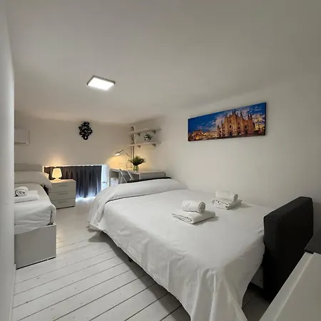 Comfort Loft Milano - 3 Bedrooms, 3 Baths, Fast Wi-Fi Milan