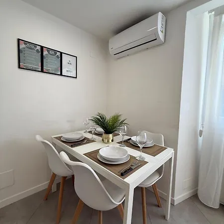 Comfort Loft Milano - 3 Bedrooms, 3 Baths, Fast Wi-Fi Apartment Milan