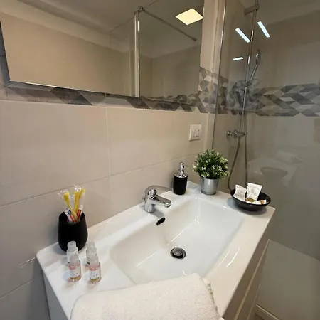 Comfort Loft Milano - 3 Bedrooms, 3 Baths, Fast Wi-Fi Milan